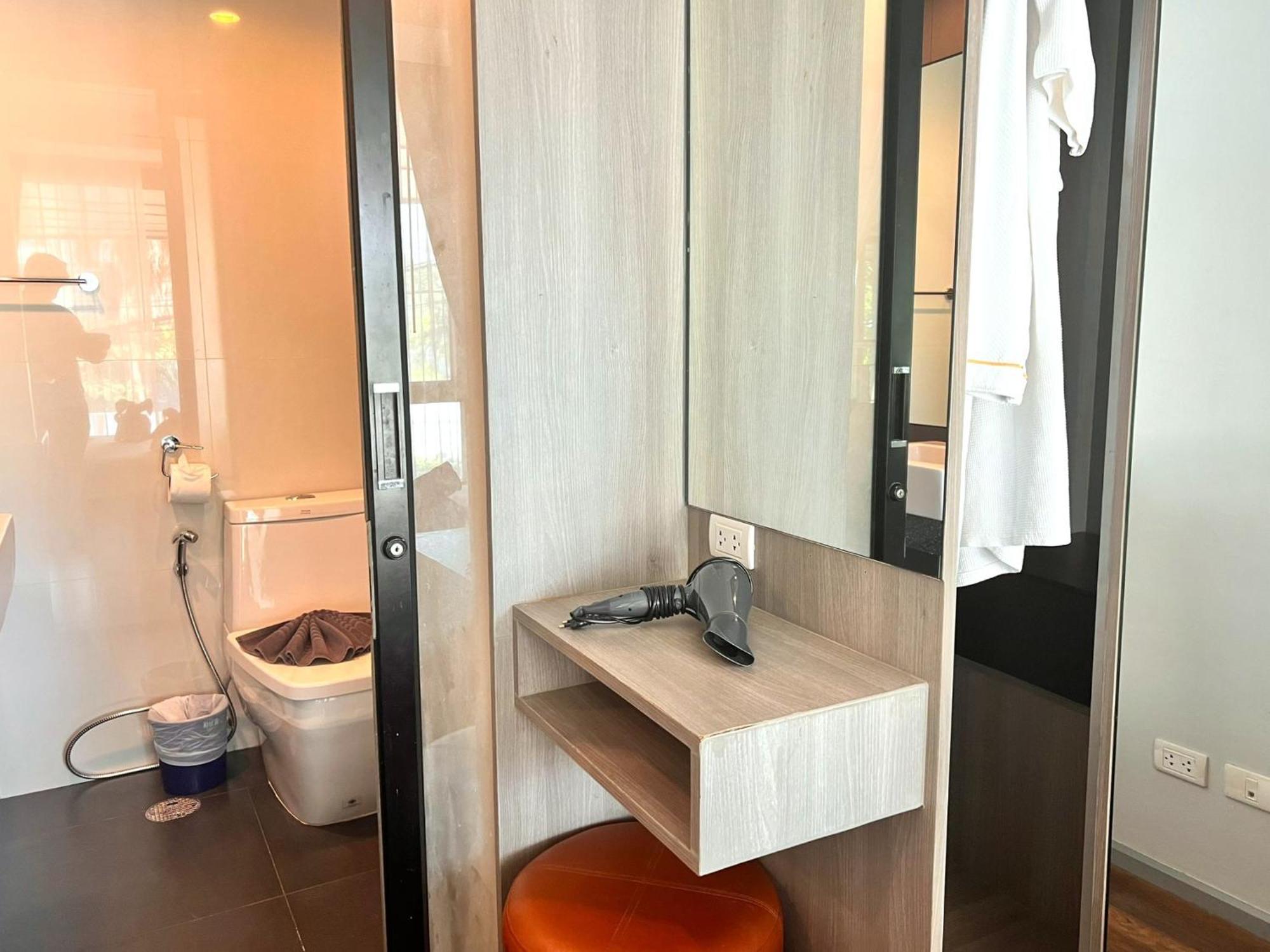 6Th Avenue Surin By Lofty Apartment Bagian luar foto