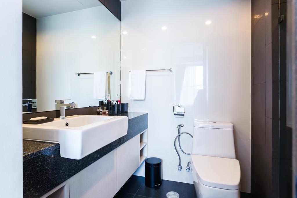 6Th Avenue Surin By Lofty Apartment Bagian luar foto