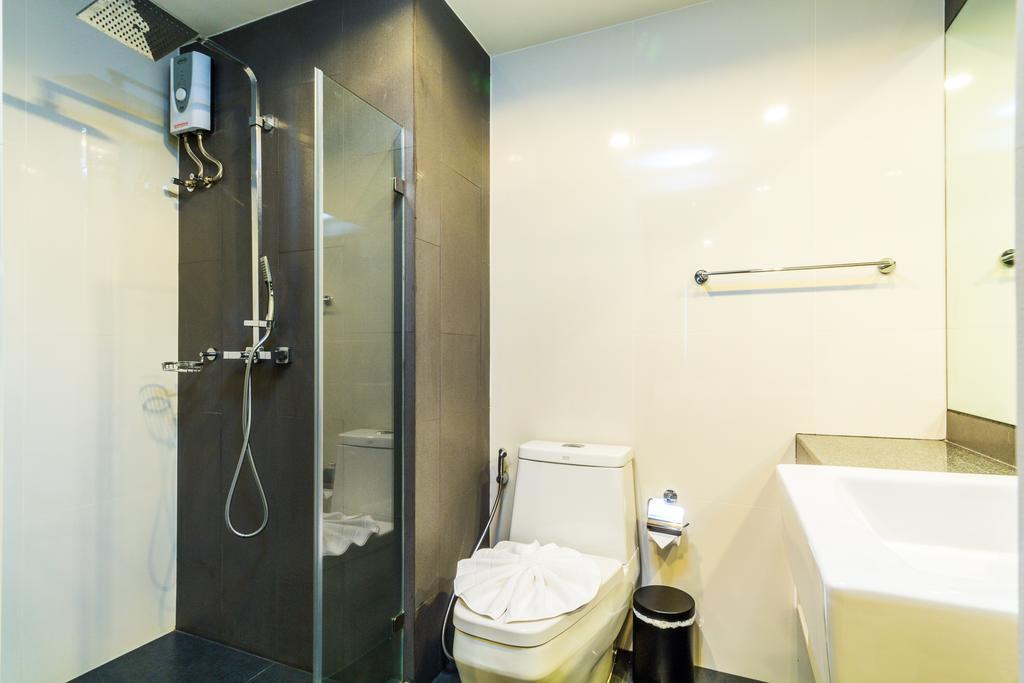 6Th Avenue Surin By Lofty Apartment Bagian luar foto
